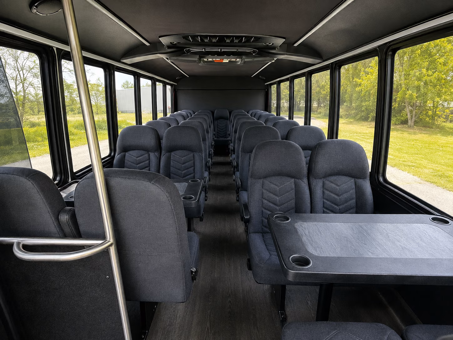 book a bus for savannah prom photos at forsyth park and bonaventure cemetery