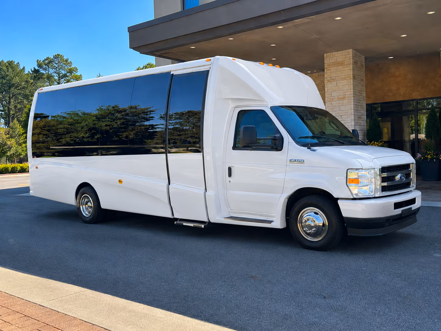 bus rentals for savannah mission and outreach groups