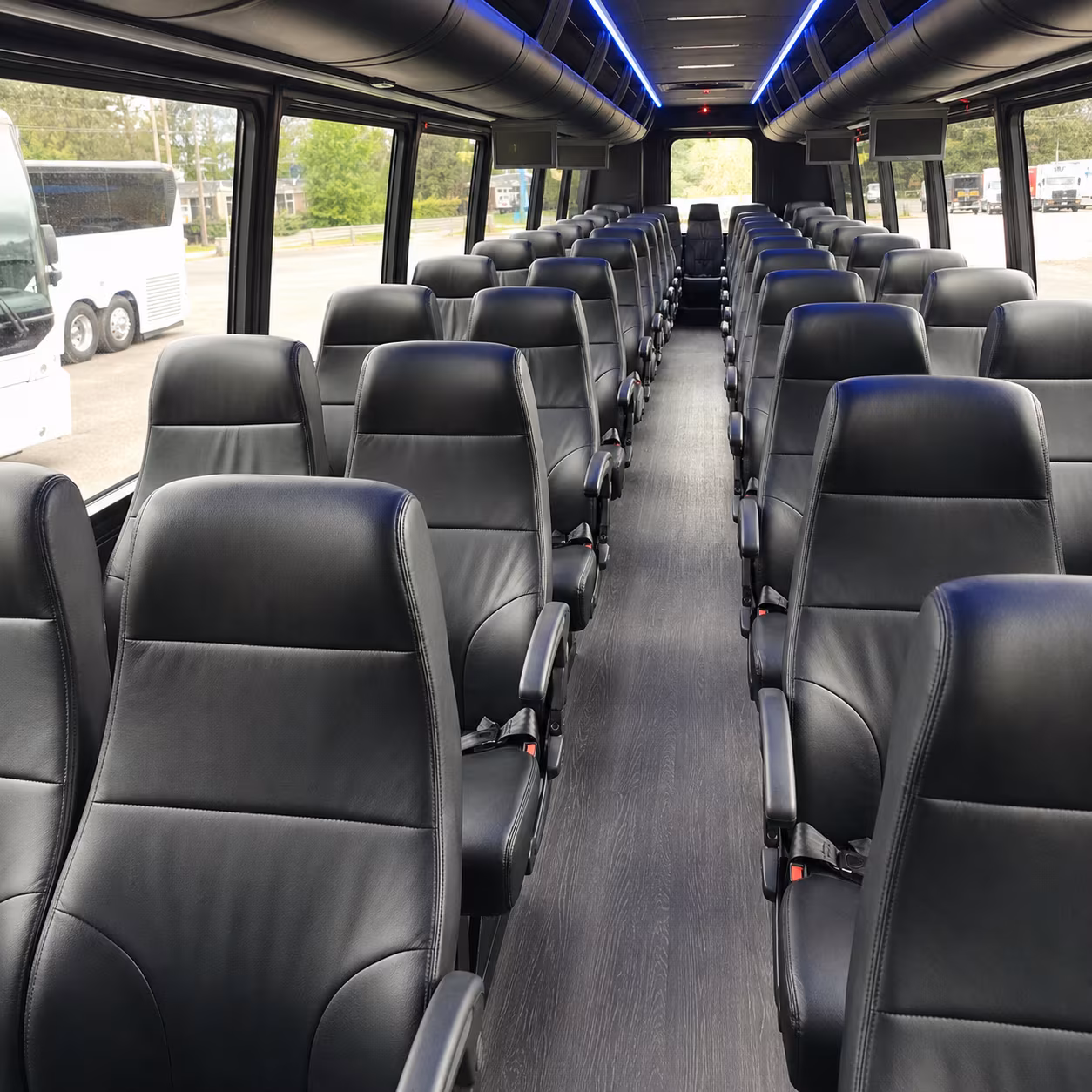 group transportation buses for savannah area golf tournaments and sporting events