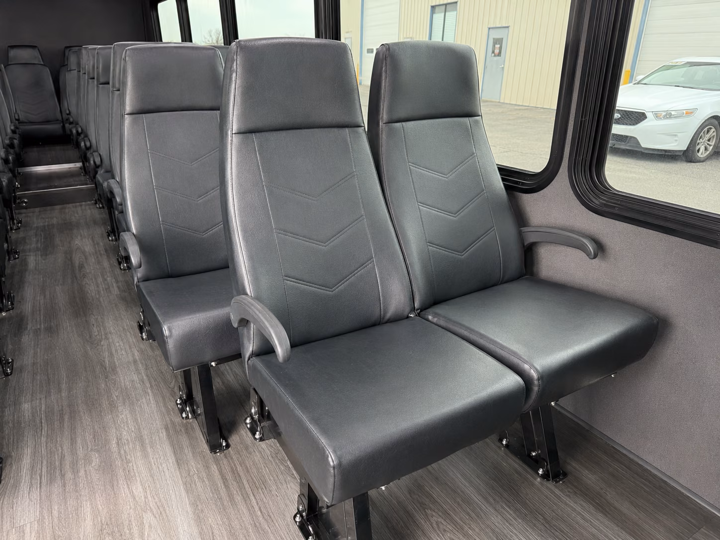savannah 15 passenger minibus inside