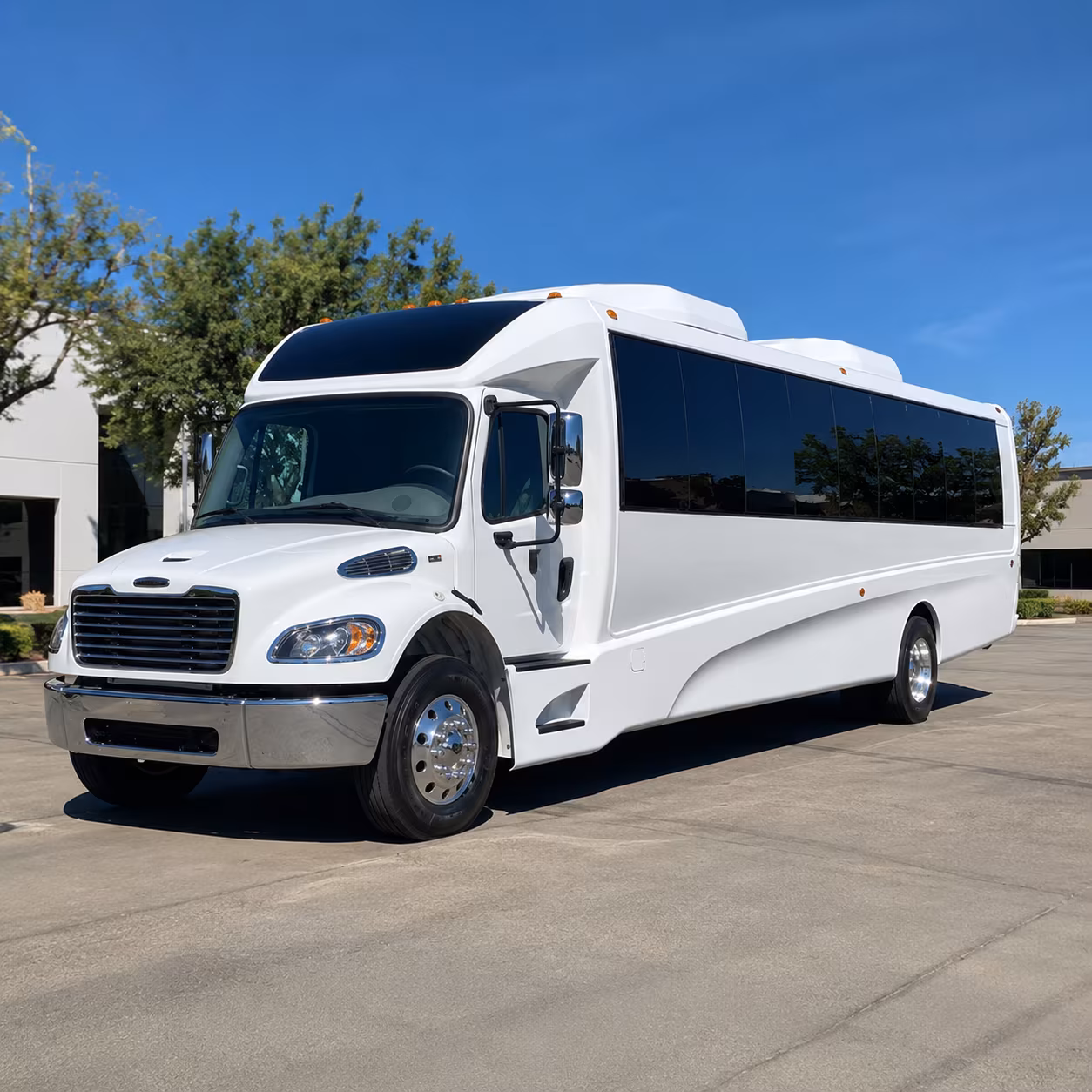 savannah 15 passenger minibus