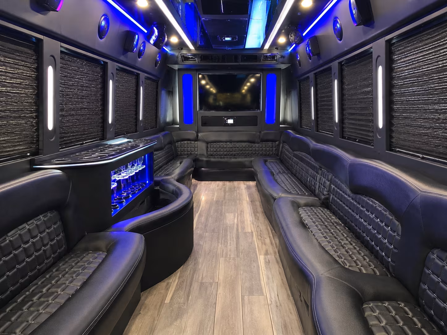 savannah new years eve party bus rental