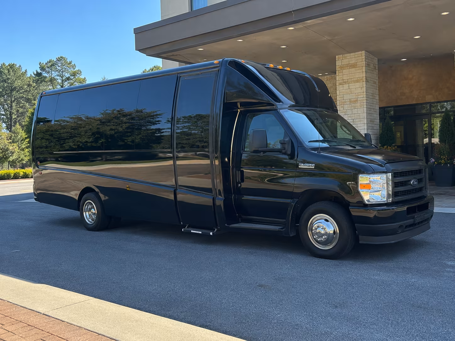 savannah private event transportation onboard seating