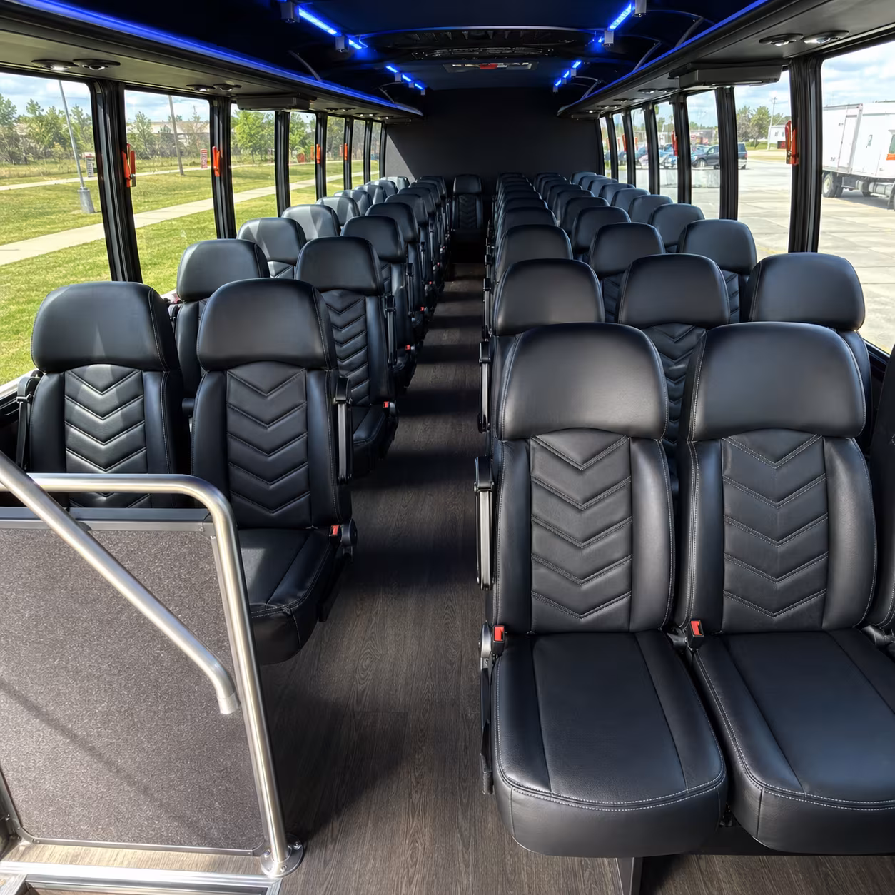 shuttle buses for tybee island wedding venues