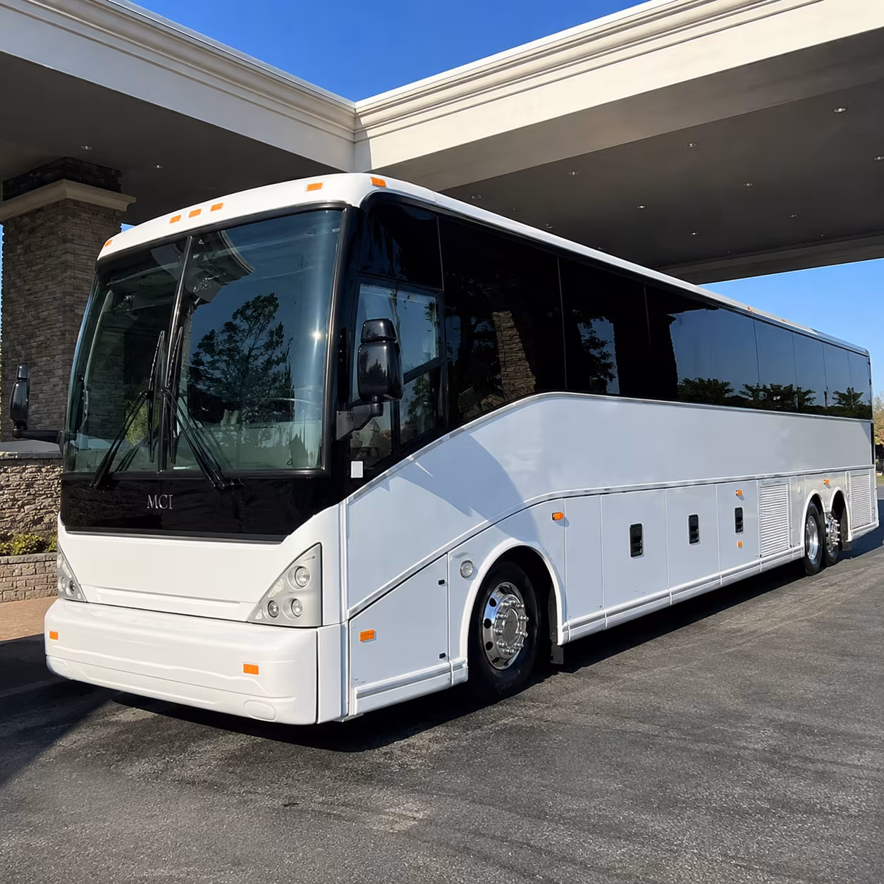 shuttle buses to savannah amphitheater and outdoor concert venues